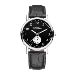 Designer pour hommes de la montre nouvelle qualité de luxe de haute qualité montre trois aiguilles en quartz quartz watch top marque wristwatch mode sangle en cuir