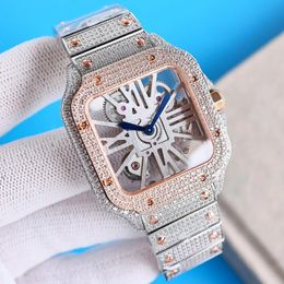 Heren Watch Designer Quartz Elektronische horloges Life Waterdichte designer Polshorloge 39,8 mm roestvrijstalen riem met holle en diamantontwerp
