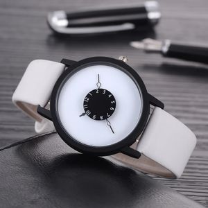 Heren Watch Designer horloges van hoogwaardige sport luxe kwarts-battery lederen horloge