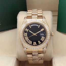 Mens Watch pour l'homme Mouvement mécanique automatique Montres Sapphire Glass Taille 41 mm Diamond Wristwatch Reloj Fashion AAA QUALITY