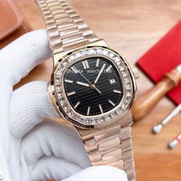 reloj para hombre de estilo Golden Classic Top Crystal Diamond Horizontal Dial con estilos con un brillo súper fuerte de su movimiento mecánico Pulsera de oro rosa 40 mm Relojes