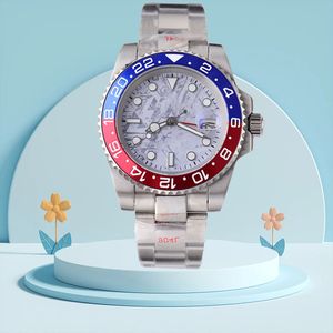 Reloj para hombre Relojes de diseño para hombres Relojes de lujo vintage de alta calidad de acero inoxidable Movimiento mecánico automático Zafiro Luminoso Relojes de lujo a prueba de agua con caja