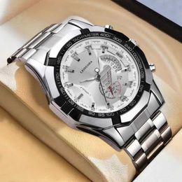 Heren kijken met enkele agenda Outdoor Sports Mens Waterproof Fashion Quartz Horloge Vrije tijd volledig automatisch precisie staal horloge