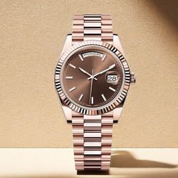herenhorloge roestvrijstalen armband saffierspiegel 2813 40 mm beweging automatisch luxe horloge met dubbele kalender om vriendje te sturen roestvrijstalen horlogeband DHgate