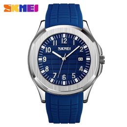 Mens kijkt naar aaa horloges 45 mm zwarte wijzerplaat mode klassieke stijl waterdichte siliconen polshorloge dhgate horloges montre de luxe montre femme