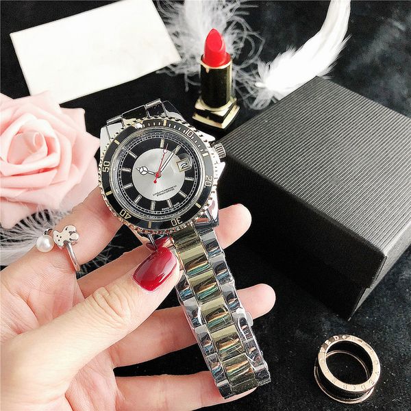 Relojes para hombre Reloj de diseño de lujo automático Acero inoxidable Luminoso 41 mm Cuarzo Reloj para mujer Estilo de parejas Relojes de pulsera clásicos montre de luxe