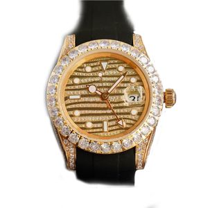 Montres pour hommes de haute qualité automatique bracelet en caoutchouc mécanique montre de diamant étanche en acier inoxydable cadran horloge calendrier designer montre-bracelet charme sb068 C4