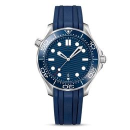 Mens relógios de alta qualidade designer relógio 42mm caso montre com pulseira de borracha 300m 600m mergulho homens esporte movimento automático relógios aaa