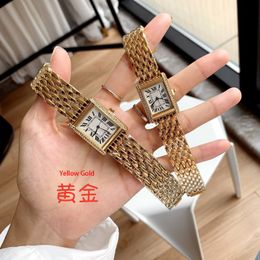 Relojes para hombre Movimiento de cuarzo de acero inoxidable Reloj para mujer Batería japonesa Vestido de moda Reloj de pulsera para amantes Salpicaduras Diseñador analógico a prueba de agua