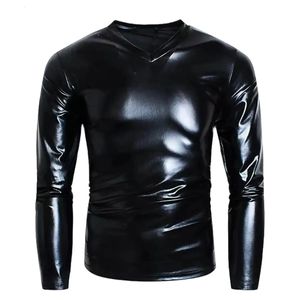 Vêtements pour hommes PVC Faux cuir Top S-7XL grande taille T-shirt à manches longues col en V Blouse veste brillante serré doux manteau en cuir verni 240227