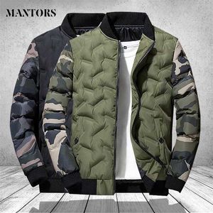 Vestes et manteaux d'hiver pour hommes Vêtements d'extérieur Camouflage Bomber Jacket Men's Windbreaker Thick Warm Male Parkas Military 220105
