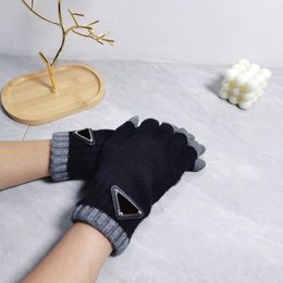 Gants d'hiver en laine pour hommes, gants tricotés noirs, écran tactile en peluche pour le cyclisme, gants isolés à cinq doigts, accessoires de polaire triangulaire