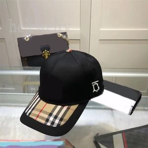 Mens dames honkbal cap luxe ontwerper hoed gebogen rand draagbaar b cappello plaid patroon buiten zonbestendig wandelen dames trucker hoed zwarte trendy pj048 c23