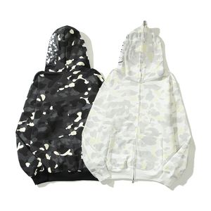 Heren Dames Designer Camouflage Hoodies Mode haai Afdrukken Hoodie Vest Klassieke Wintermode Jas lichtgevend effect