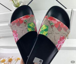 Heren vrouwen designer mode slippers luxe dia's zomer platte slipper trendy leer rubber sandaal strand glijbaan maat 35-46 GU21587