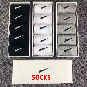 Hommes femmes chaussettes coton tout-match chaussettes de couleur unie pantoufles classique crochet cheville respirant noir blanc football basket-ball sport bas de luxe chaussettes de sport chaussettes