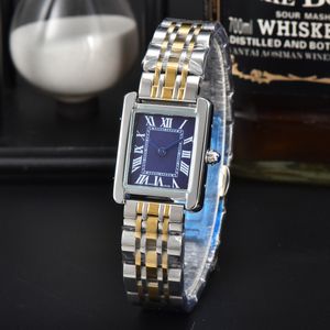 Mannelijke en vrouwelijke horlogeontwerpers kijken naar TANK automatisch quartz uurwerk waterdicht designer horloge CTE roestvrijstalen band polshorloges