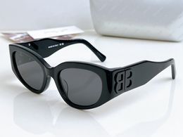 Gafas de sol de diseño para hombres Gafas de sol BB para mujeres Gasas solas marco de ojo de gato Farro de lente de vidrio para hombre para el hombre BB0324 con cajas originales de cajas