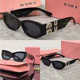 Gafas de sol de diseño para hombres Gafas de sol elegantes para mujeres Gafas de sol de gafas de elipse polarizadas 20 modelos Se anteojos