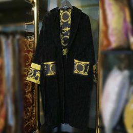 Heren Dames Home Gewaden Sjaalkraag Katoen Zachte Pluizige Nachtkleding Designer Merk Luxe Vintage Badjas Pyjama's Unisex Lovers Dres Night gown1668