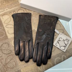 Hommes Femmes Marque De Luxe Gant Designer En Cuir Cinq Doigts Gants Créateur De Mode Marque Lettre Impression Loe Garder Au Chaud Gant Hiver Sports De Plein Air Gants