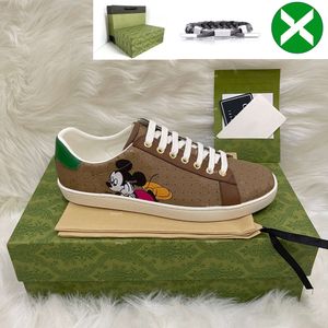 Zapatillas para hombres zapatillas de abeja zapatillas de zapato informal con caja diseñador de entrenadores deportivos tigre bordado blanco rayas verdes blancas jogging mujer maravillosa Zapato 58