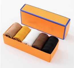 Chaussettes de créateurs pour hommes et femmes, chaussettes courtes d'été, de luxe, confortables, en coton, de haute qualité, types de choix, 5 paires/avec boîte L6