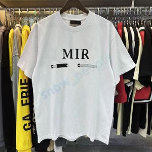 Nieuwe T-shirts Designer Men Men Korte mouw T Tees Summer Fashion Graffiti Lettering Foil Print Vintage Black Losse Fitting Tops Grootte S-XL