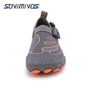 Chaussures d'eau pour femmes pour femmes chaussures de natation aux pieds nus rapides chaussures aqua pour la plongée extérieure piscine de surf de plage plage de la plage de yoga de yoga tenis