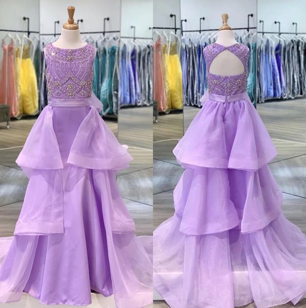 Vestido de desfile de niña sirena 2020 con superposición escalonada Corpiño totalmente con cuentas Foto real Organza lila Vestido de fiesta de cumpleaños infantil para niños pequeños Ojo de cerradura