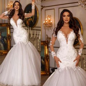 Sirène rétro en dentelle robes de mariée v Illusion des manches longues sexy bouton couvert arrière blanc arabe mariage robes nuptiales