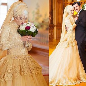 Robes de mariée de mariage musulman pas cher col haut à manches longues appliques conception élégante cristaux compte train sur mesure tenue de soirée longue