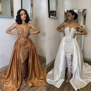 Vestidos de fiesta de encaje con cuello transparente de sirena con sobrefalda desmontable Vestidos de noche sin mangas con tren de barrido árabe