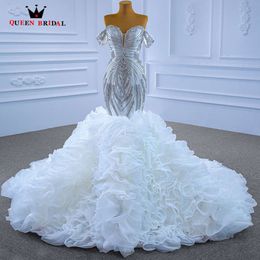 Robes de mariée sirène avec strass et cristaux Deep V cou de la robe nuptiale du train à volants à l'épaule