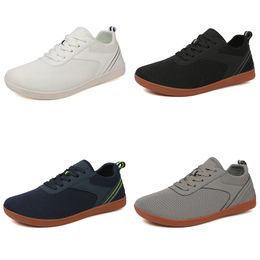 Chaussures en filet Men Sneaker Running Breathable Classic Noir blanc Soft Jogging Walking Tennis Shoe Calzado Gai 0165 53454