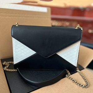 Bolso de mensajero Cadena Crossbody Hombro Bolsos de cuero genuino Bolso Monedero Monedero de compras Mujeres Axilas Bolsos de mujer Cartas de metal Bolsas