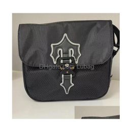 Sacs de messager 2023 Irongate T Sac à bandoulière Royaume-Uni Londres Mode Sac à main étanche Trapstar Designer de luxe Sports College Drop Deliv Dhqbw