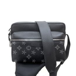 Messenger pochette Mens trio bolso de pecho al aire libre verano louvis Diseñador de lujo M30830 M69443 Bolso de embrague de cuero de hombro Bolso de mano de mujer de viaje deportivo Bolsos cruzados