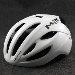 Met Rivale Bicycle Casque Ultralight Road Road Road Bike Racing Outdoor Sports Mountain Cylets Women and Men Riding Hats 240422