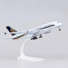 Modèle d'avion de ligne en métal 20cm 1 400 Singapore Airlines A380, réplique en métal, matériau en alliage, jouets de Simulation d'aviation, cadeau pour garçon 240229