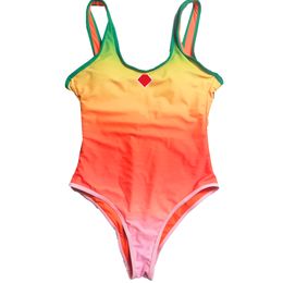 Designer Swimsuit Dames één stuk badkleding sexy gewatteerde zwempak mode Backless Ladies Beach Bathing Suits