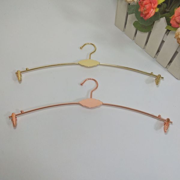 Sujetador de metal Percha para ropa Gancho redondo Ropa interior Lencería Tendedero con pinzas para la ropa 28 cm Oro rosa ZA5906