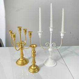 Candabra Candelabra Cérarais Boîtier Simple Elegant Candlestick Holder for Wedding Thanksgiving Dining Room Living Decoration 240429