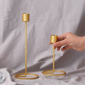 Metal Candle Holders Gold Candlestick Fashion Wedding Decoration Candle Stand Exquisite Candlestick Christmas Table Christmas Home Decor