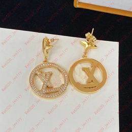 Metalen uitsparing micro diamant Romeins cijfer studs overdreven stijl grote cirkel hanger letter oorbellen elegante vrouwen essentieel enkel geschenk