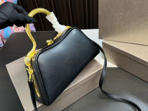 Mango de metal Bolso con cabeza de serpiente Mujer Moda Compras Satchels Bolsos de hombro Bolso de cuero genuino Bolsas de mensajero crossbody Totes Diseñador de lujo Monederos Cartera