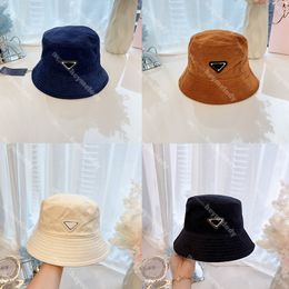 Chapeau de pêcheur en velours côtelé, icône en métal, casquettes d'automne, chapeaux seau d'hiver pour Couple, casquettes de bassin unisexes de styliste