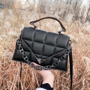 Schoudertassen Metalen Lock Handtas voor Dames Mode Rhombus Tas Luxe Kleine Vierkante Hoge Kwaliteit Lederen Merk Crossbody Purse