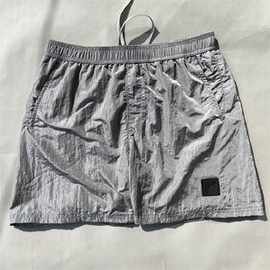 Metaal nylon geverfde shorts buitenshuis casual heren broek strand zwem shorts zwart grijze hoge kwaliteit