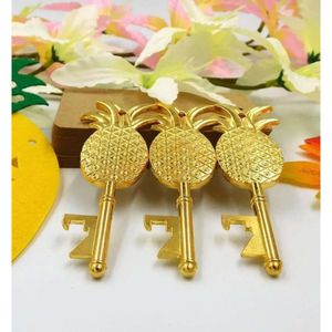 Metalen vorm Creative Stock Pineapple Flessen Key Opener Corkscrew Hangable Multifunctioneel keukengereedschap U0321